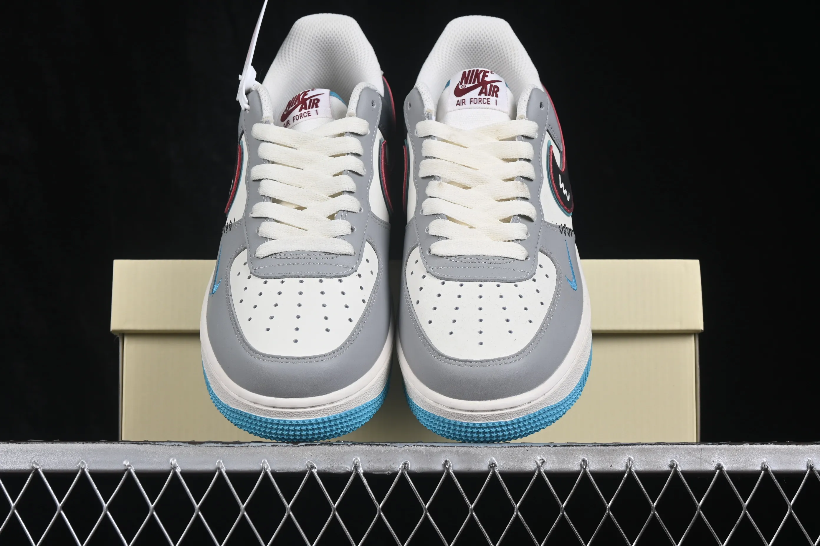 All categories Nk Air Force 1 Air Force series Nk Air Force 1 Low Air Force low-top Nike Air Force 1'07 Low "Ice Island Prelude" Hand-painted graffiti Ice Island Prelude Air Force One low-top casual sneakers LJ8822-616